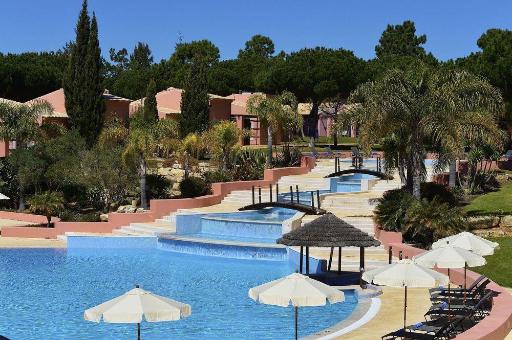 Pestana Vila Sol - Vilamoura Premium Golf Resort Exterior foto A swimming pool at a resort in Tunisia