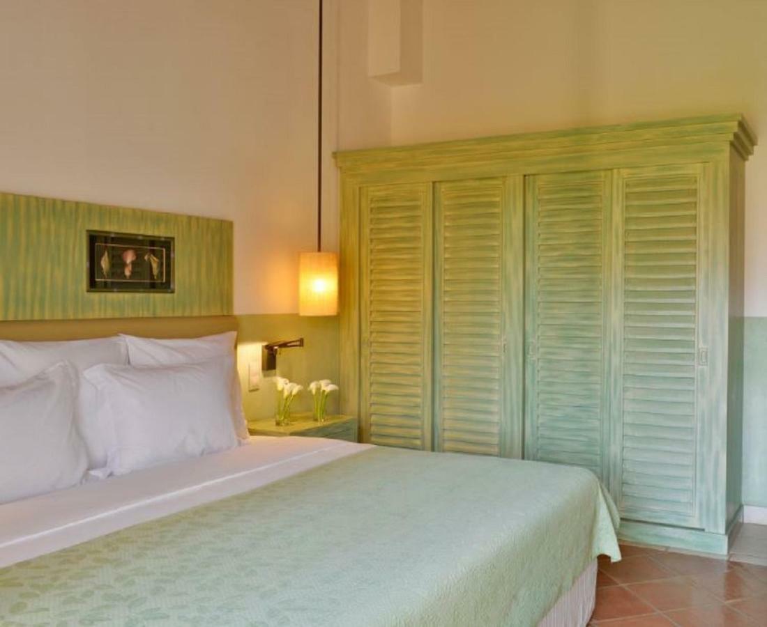 Pestana Vila Sol - Vilamoura Premium Golf Resort Exterior foto A bedroom at the hotel